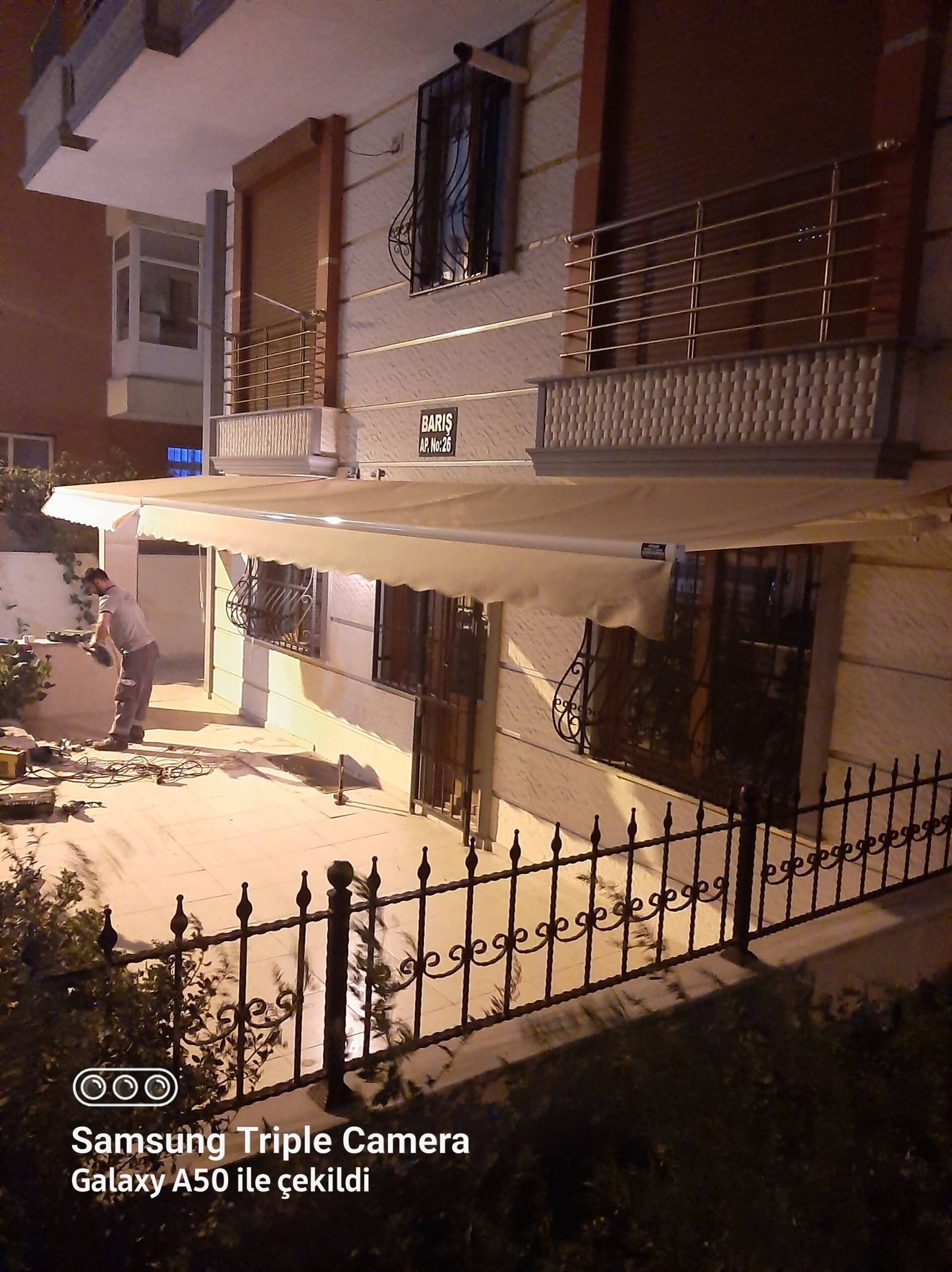 Mafsallı Tente Kurulumu